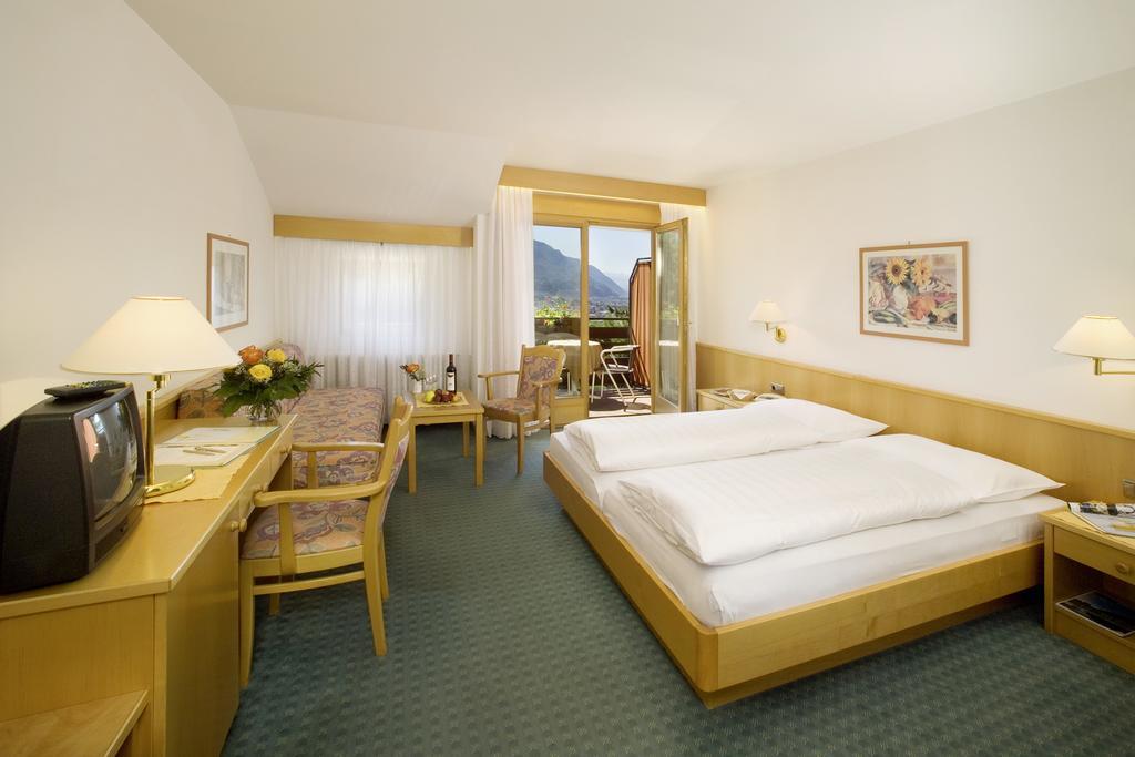 Hotel Thurnergut Tirolo Chambre photo